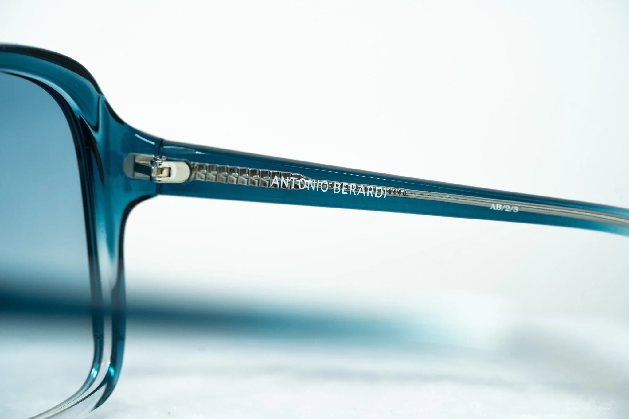 Antonio Berardi Sunglasses Oversized Blue - Image 10