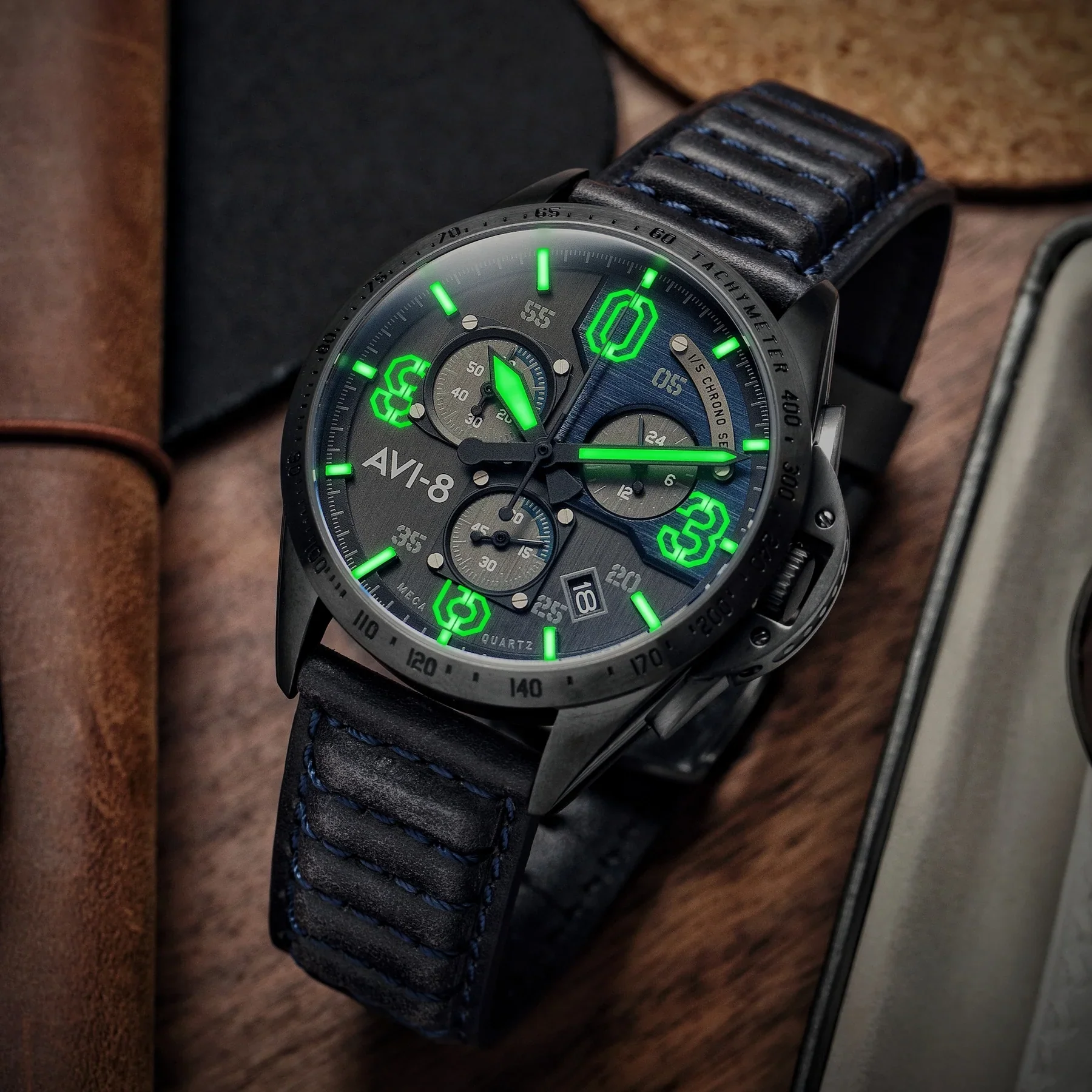 AVI-8 P-51 Mustang Blakeslee Men's Blue Chronograph Watch - Image 3