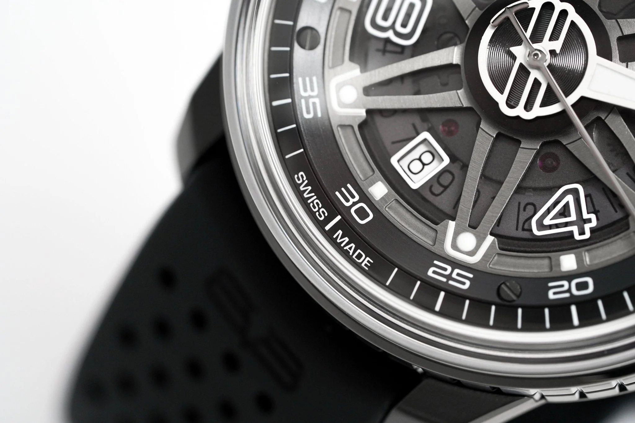 Bomberg Watch BB-01 Automatic - Image 11