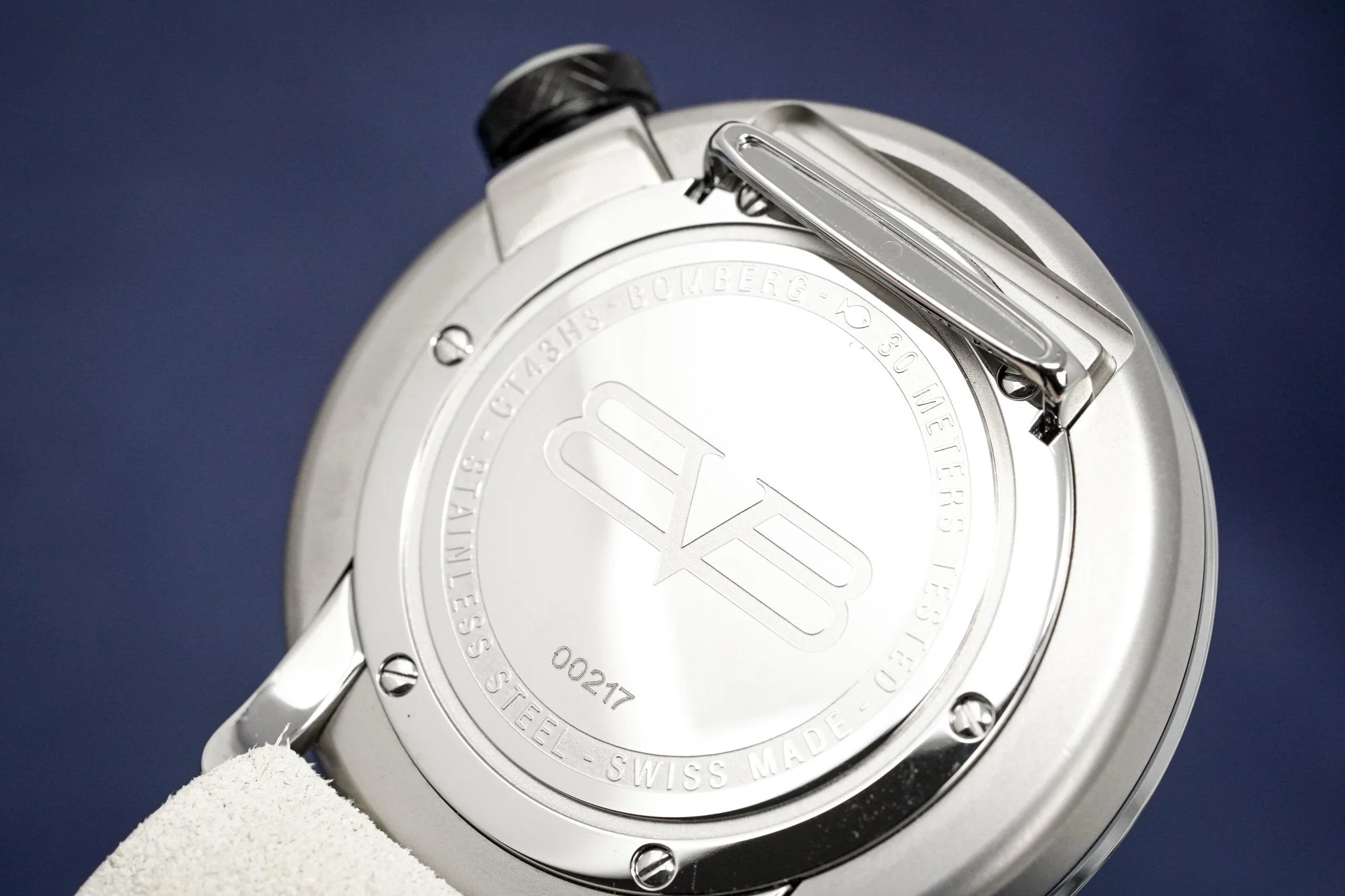 Bomberg Men's Watch BB-01 Ivory - Image 9