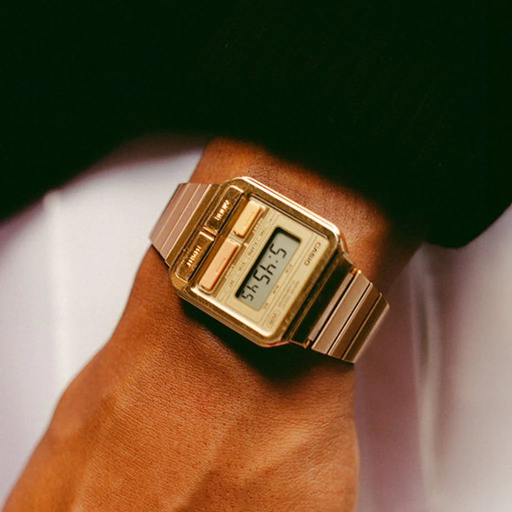 Casio Classic Vintage Unisex Gold Watch - Image 3