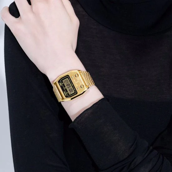 Casio Vintage Unisex Gold Watch - Image 3