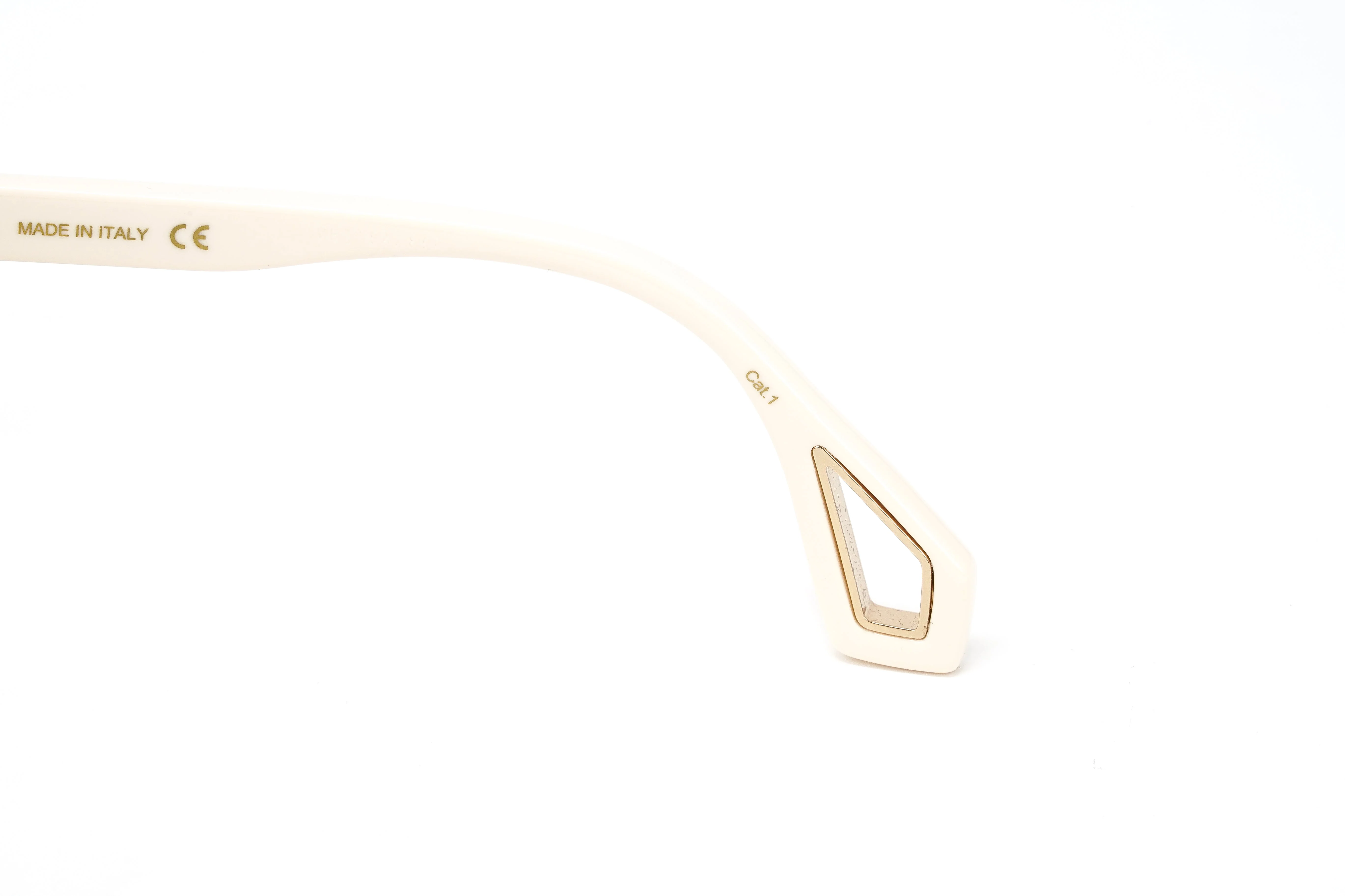 Gucci Women's Sunglasses Wraparound Rectangle Cream - Image 5