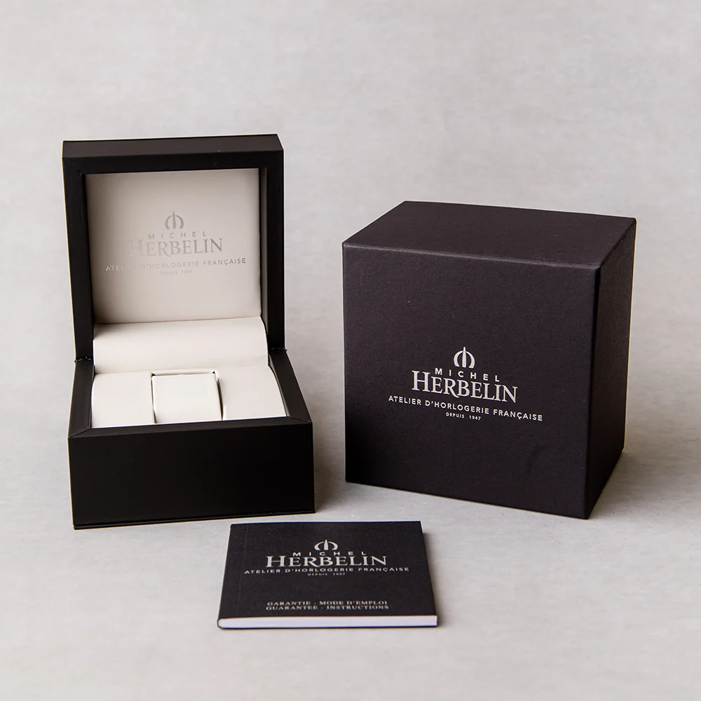 Herbelin Classiques Men's Gold Watch - Image 3