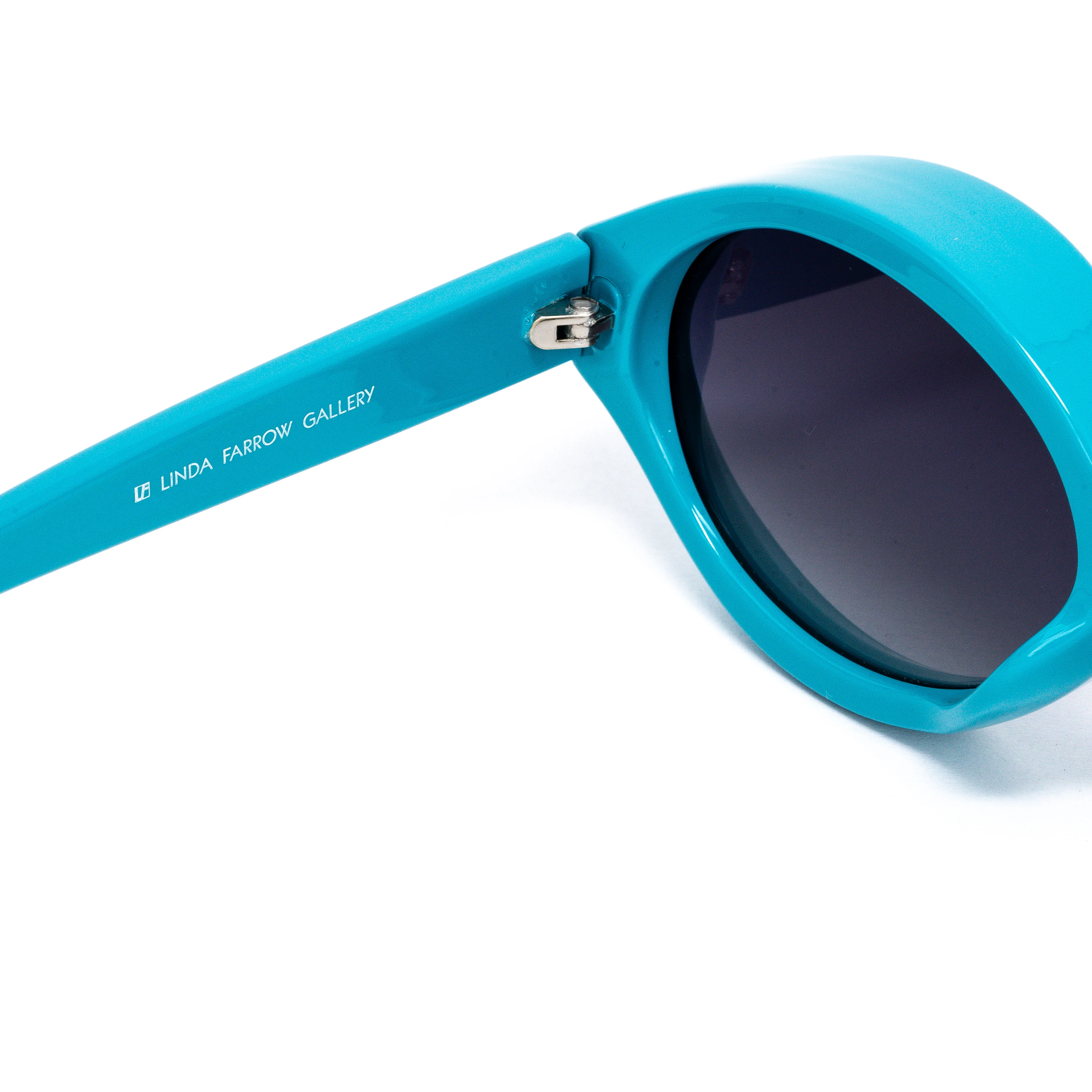 Jeremy Scott Ladies Oval Grey Sunglasses - Image 4
