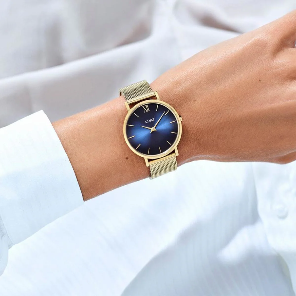 Cluse Blue Minuit Cluse Ladies Watch - Image 3