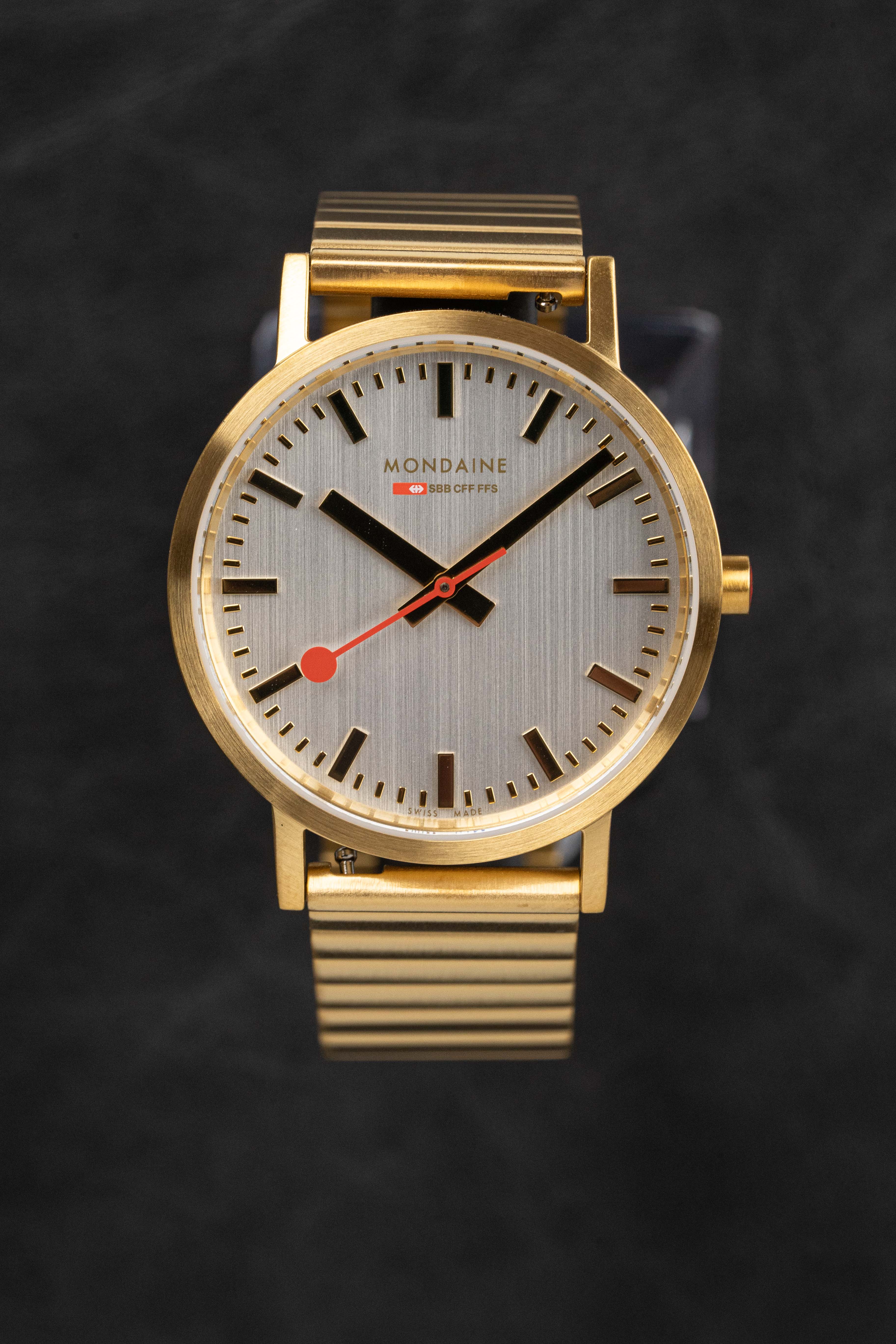Mondaine Ladies Watch Classic White Gold - Image 9