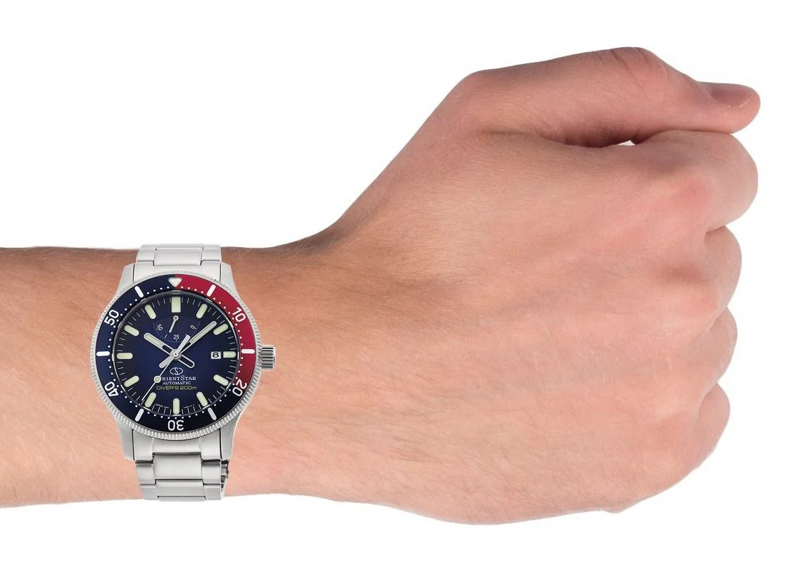 Orient Star Diver's Men's Silver Watch - Image 9