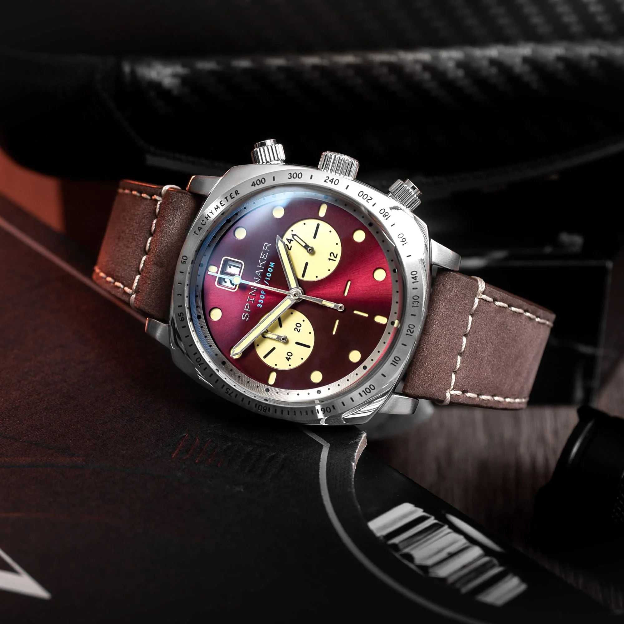 Spinnaker Hull Chronograph Men's Red Retro Watch - Image 6