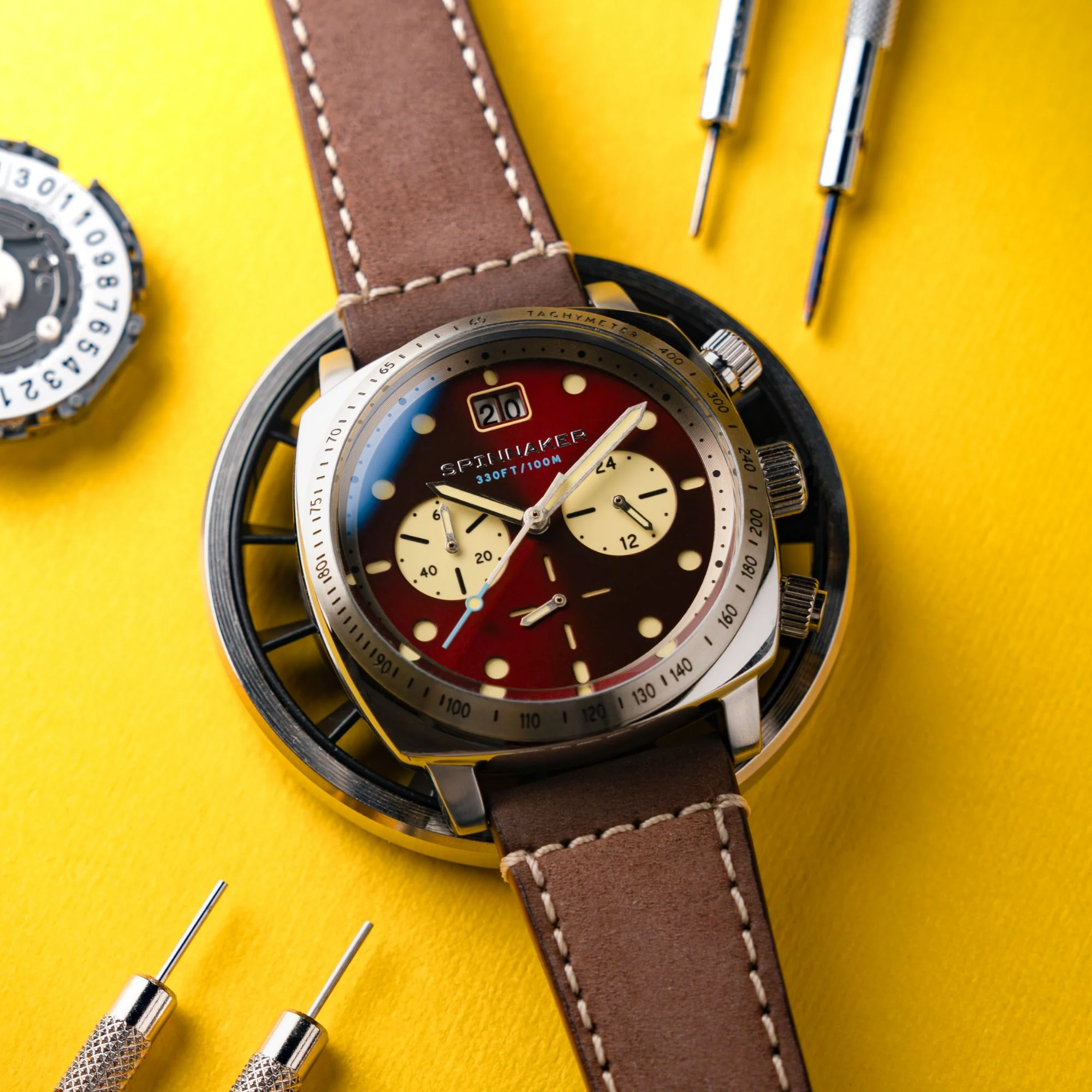 Spinnaker Hull Chronograph Men's Red Retro Watch - Image 8