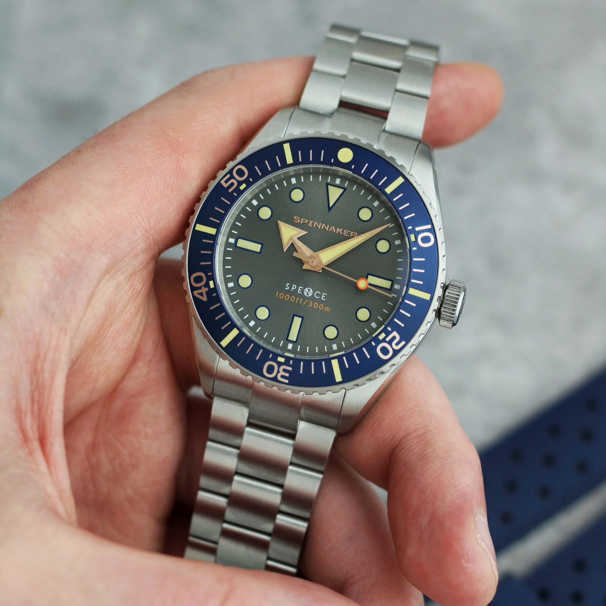 Spinnaker Spence 300 Grey Automatic Diver Watch - Image 3