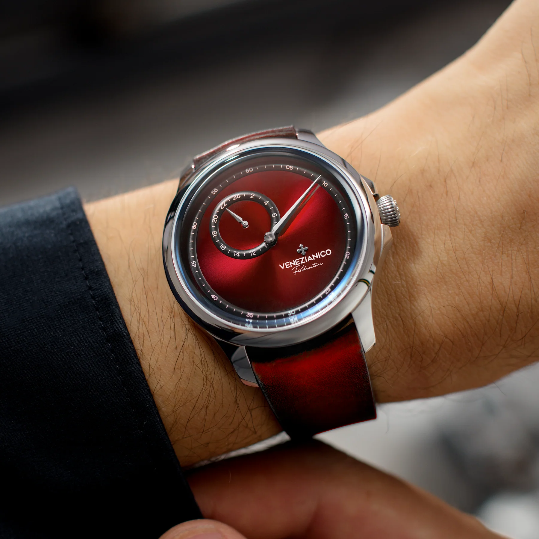 Venezianico Redentore Enigma Men’s Regulator Red Automatic Watch - Image 2