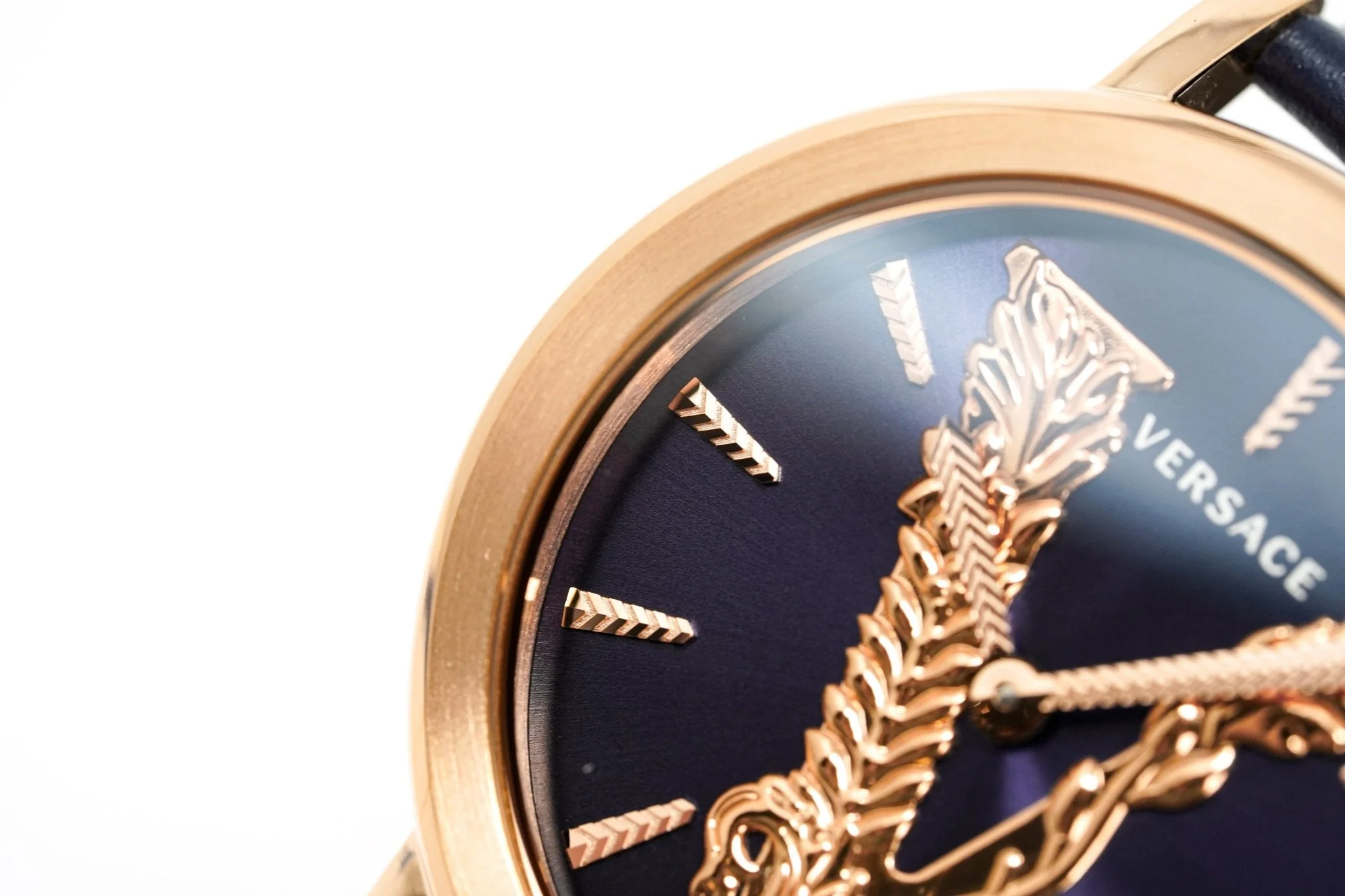 Versace Ladies Watch Virtus Blue IP Gold - Image 11