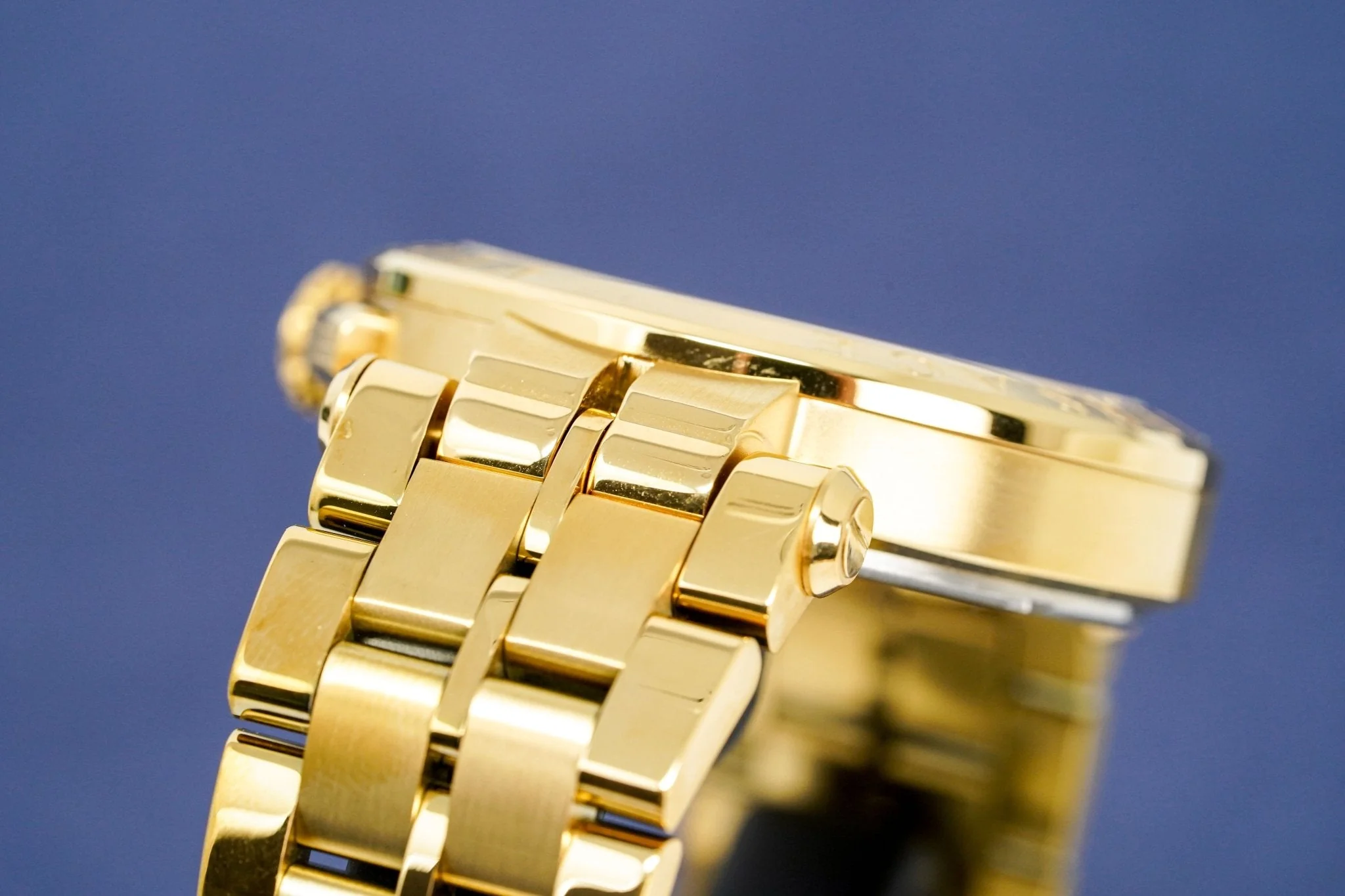 Versace Men's Chronograph Watch Aion Gold - Image 14