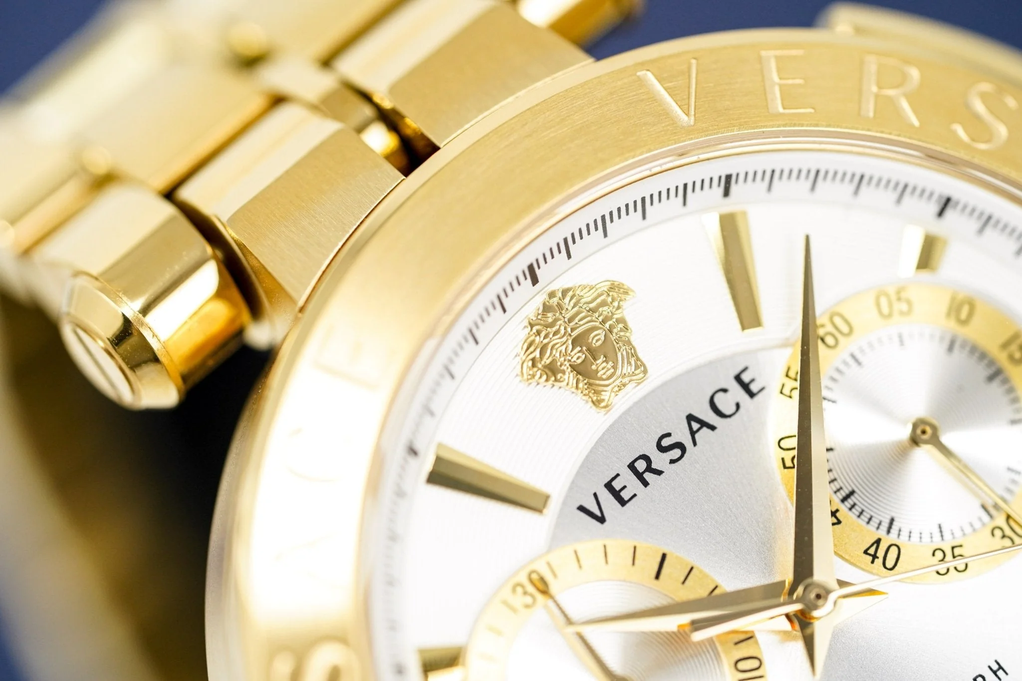 Versace Men's Chronograph Watch Aion Gold - Image 3