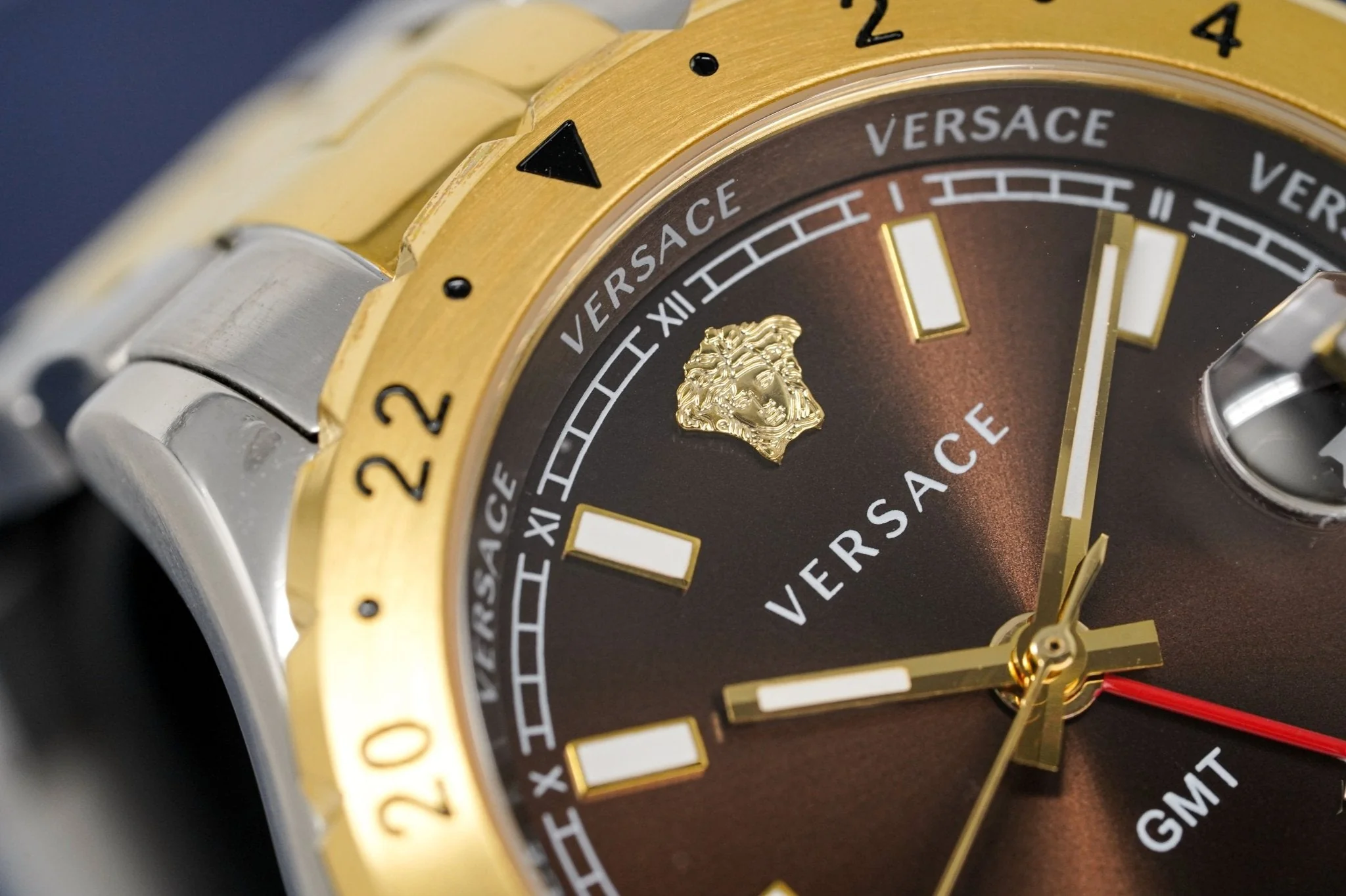 Versace Men's Watch Hellenyium GMT Brown Two-Tone Bracelet - Image 3