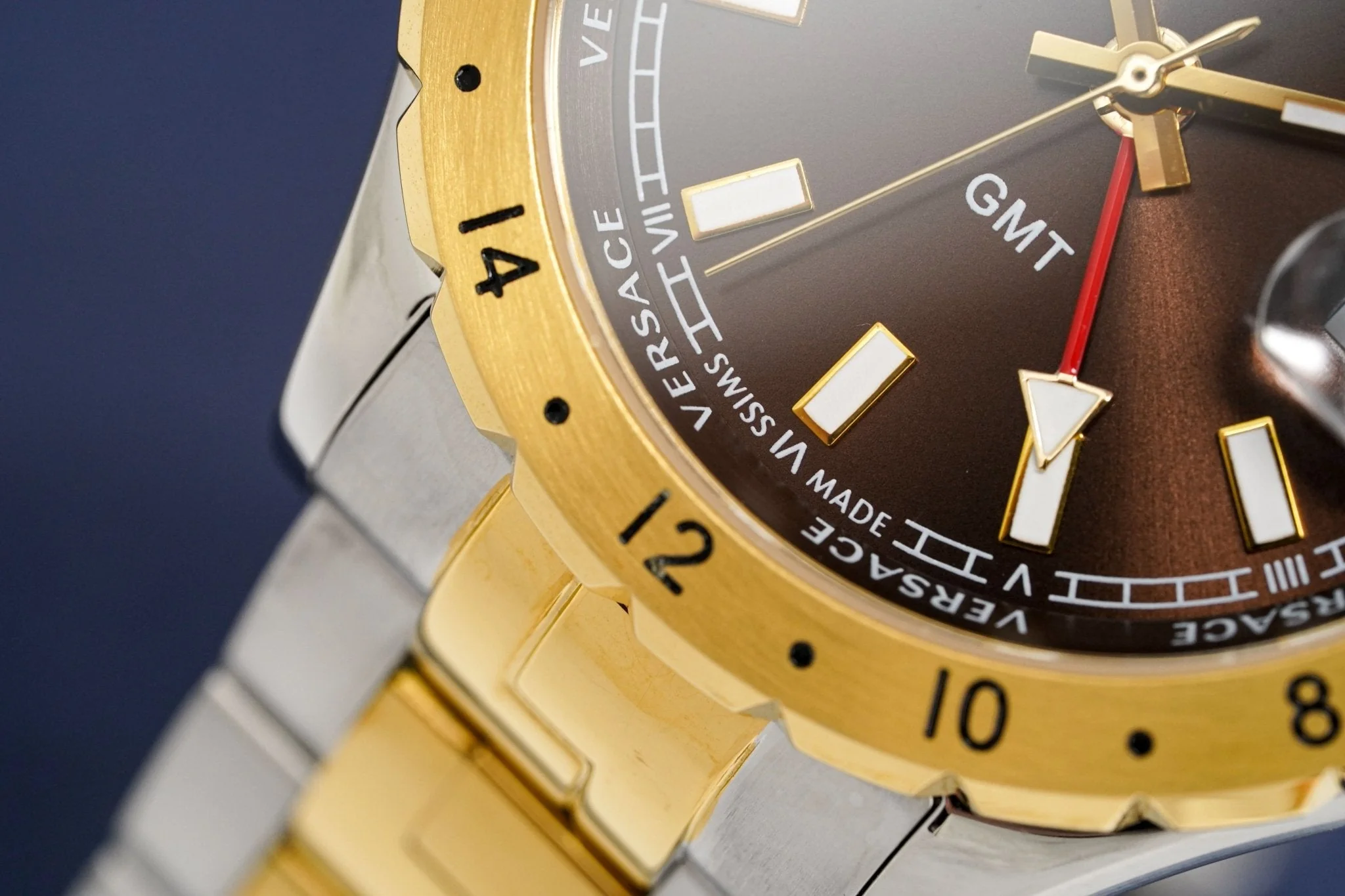 Versace Men's Watch Hellenyium GMT Brown Two-Tone Bracelet - Image 9